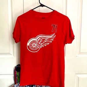 Proedge Dylan Larkin Red Wings T Shirt